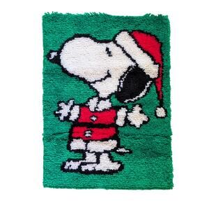 Vintage Snoopy Holiday Completed Latch Hook - Peanuts - Christmas Decor